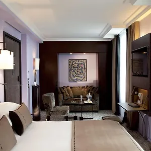 https://les-jardins-de-la-villa.fr-paris.fr
