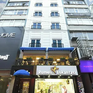 https://piccolo-istanbul.istanbul-turkeyhotels.com